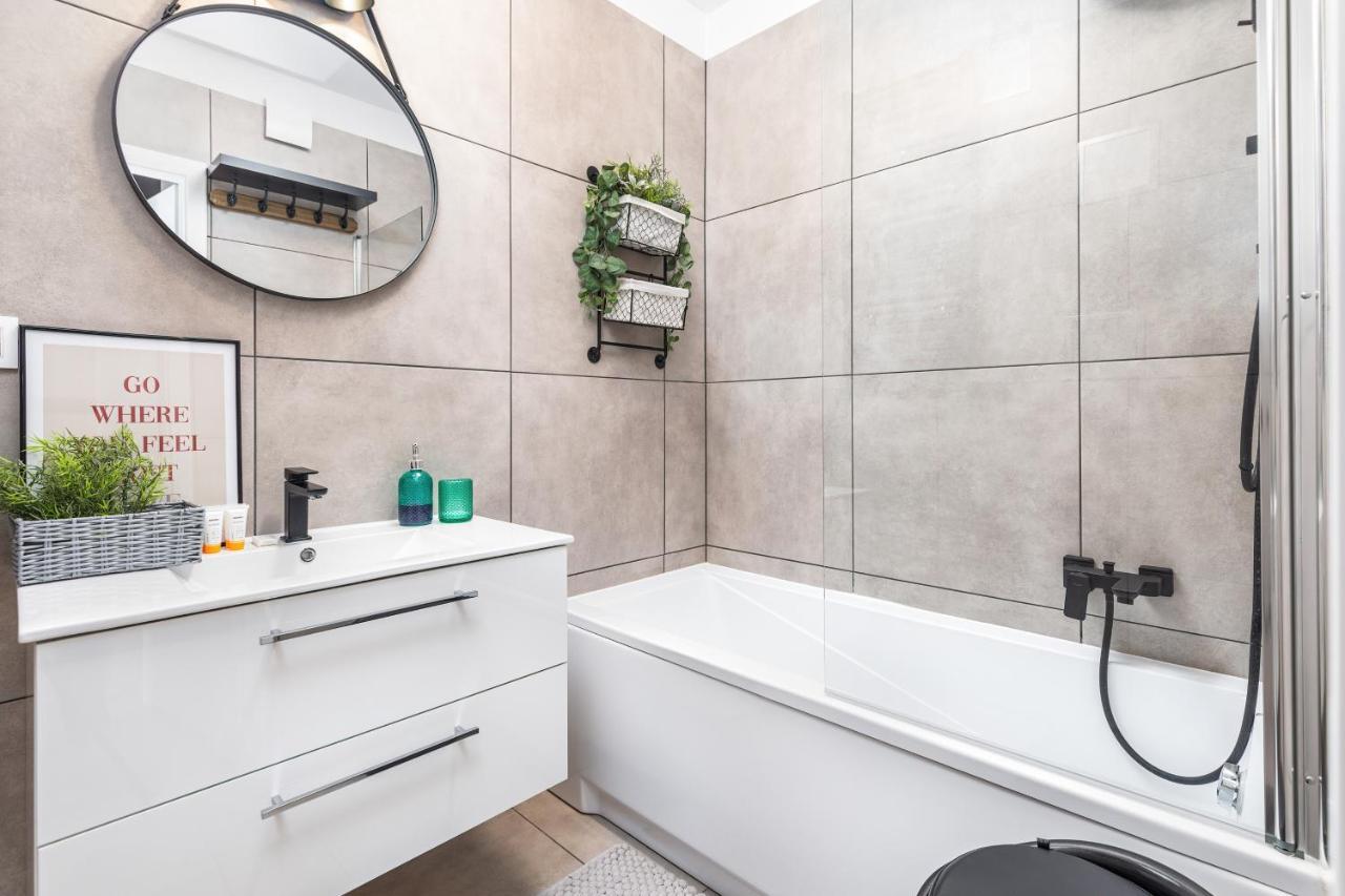 City View Apartment By Noclegi Renters Swinoujscie Bagian luar foto